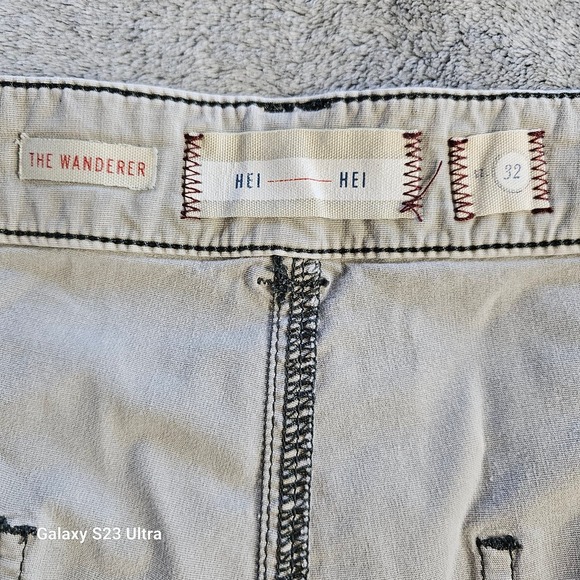 Hei Hei women's sz 32 light gray with darker green stitching, the wander… - Picture 3 of 8